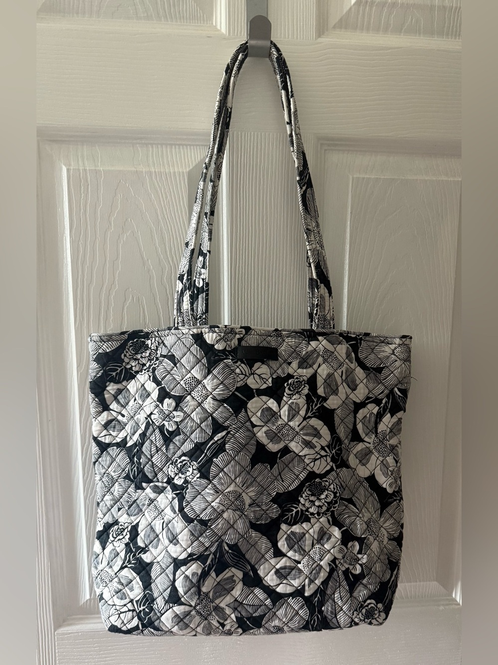 Vera Bradley Tote Shoulder Bag Medium Bedford Blooms Retired